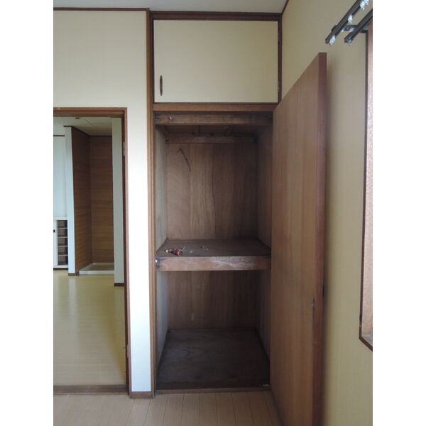 シャトーラベニア中町 室内写真9