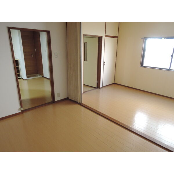 シャトーラベニア中町 室内写真7