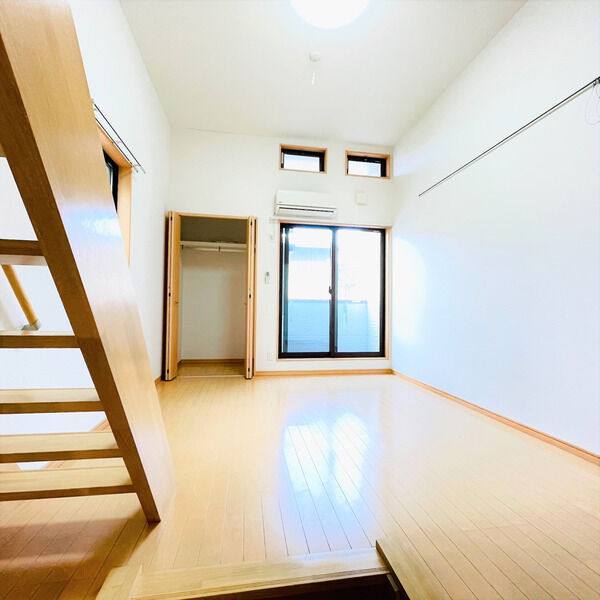 Residencia 室内写真1