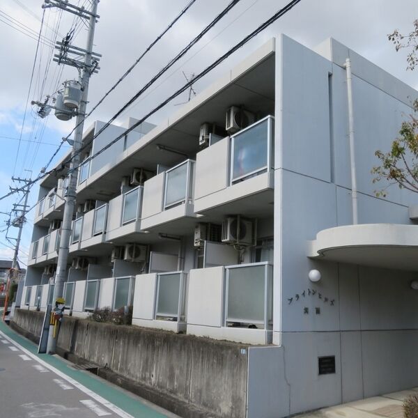 ブライトンヒルズ箕面 建物画像