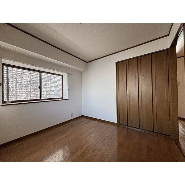 サンライズ入場 室内写真3