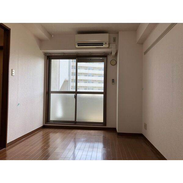 AVANTI 室内写真1