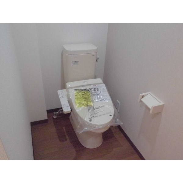 アースクエイク上条A棟 室内写真3