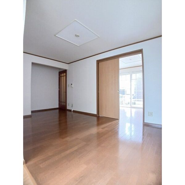 joli cour B 室内写真1