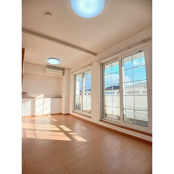ハーベストホーム壱番館 Ⅱ 室内写真1