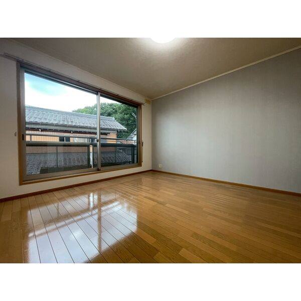 T-Square 室内写真1