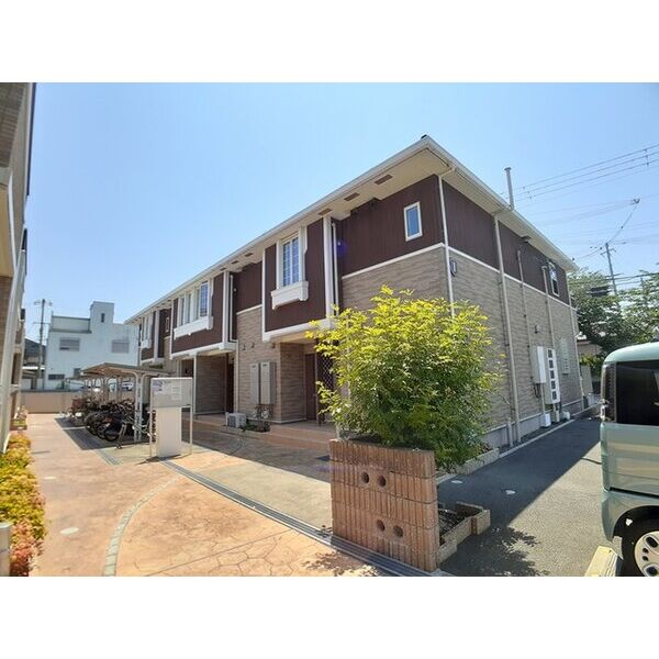 メゾン桜坂Ⅰ 建物画像