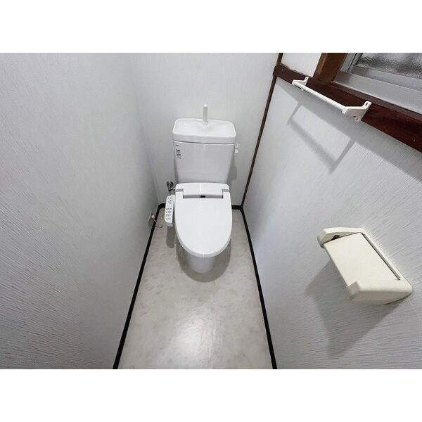 灰塚4丁目戸建 室内写真3