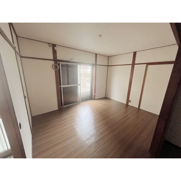 灰塚4丁目戸建 室内写真4