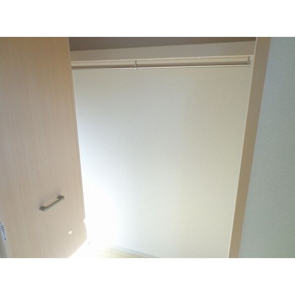 サンプラザ 茨木 室内写真6