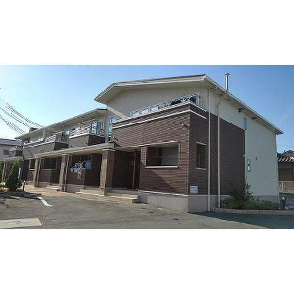 アジュール岩出 建物画像