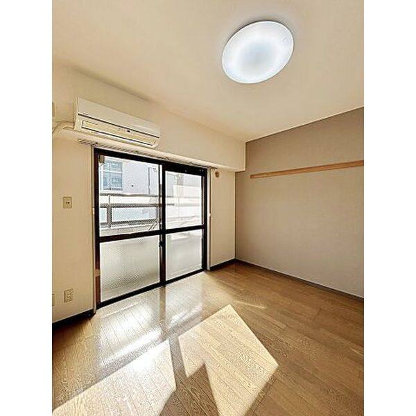 Young　Village2 室内写真9