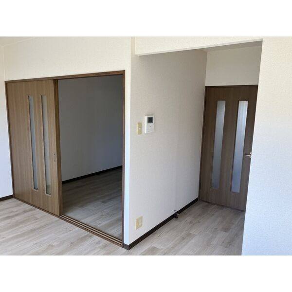 プロミネンス涼松 室内写真4