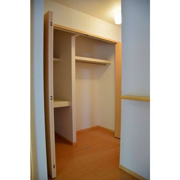 クレセントSATO 室内写真8