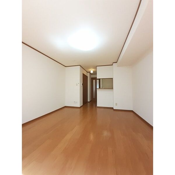 コスモアーク 室内写真4