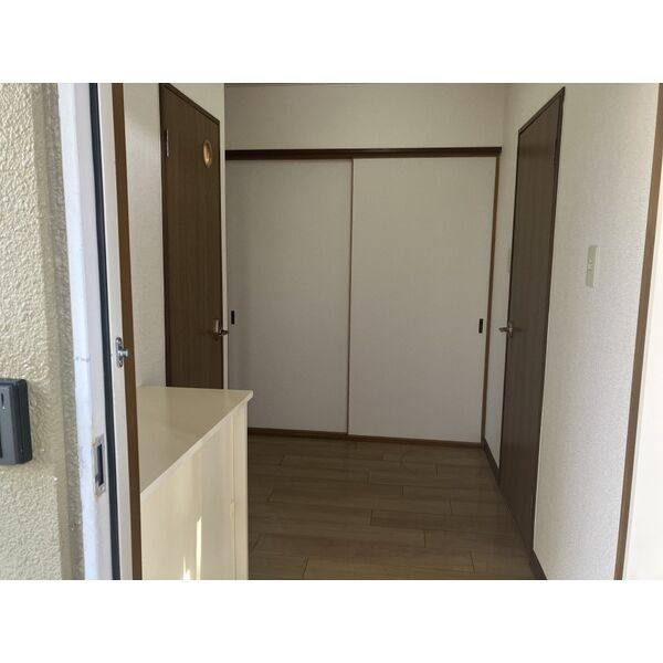 シャトー参番館 室内写真1