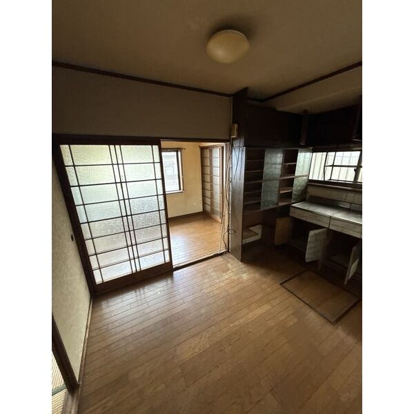 熊野町5丁目連棟住居 室内写真1