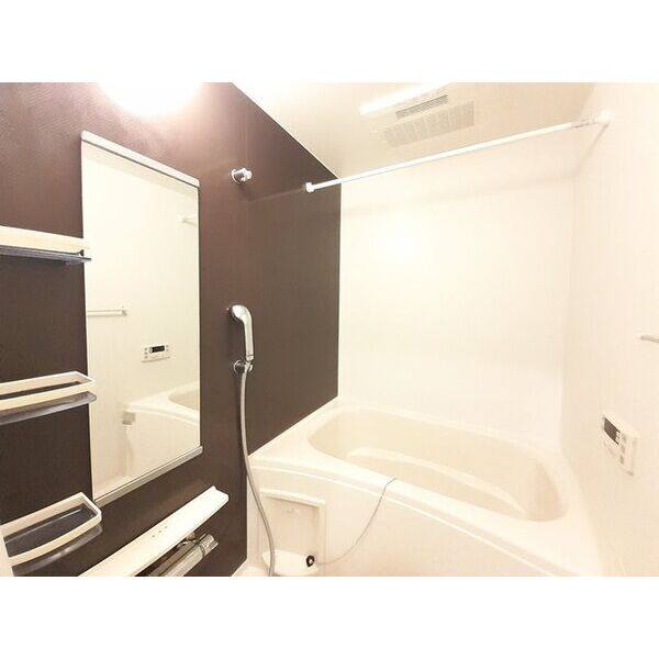 アバンツァート参番館 室内写真3