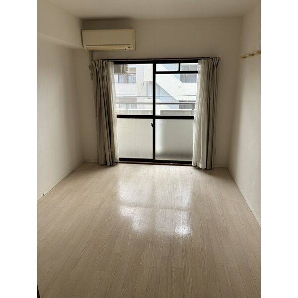 CASA NOAH名古屋マンションII 室内写真3