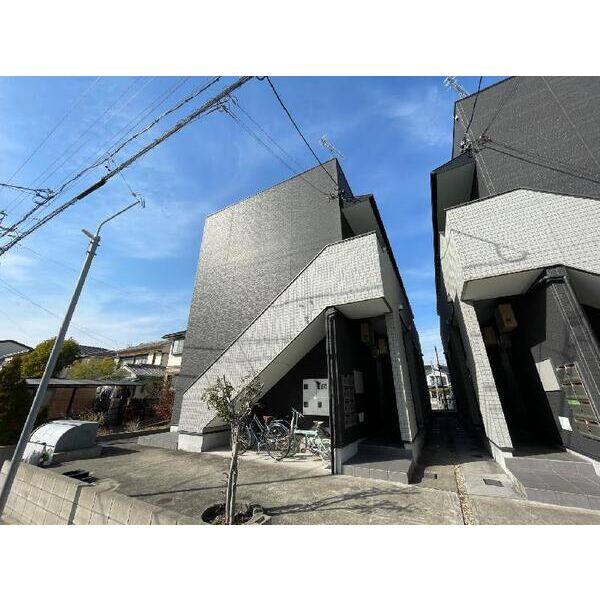 シャンテール 建物画像