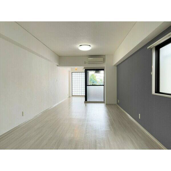 THE RESIDENCE KANAYAMA SOUTH 室内写真1