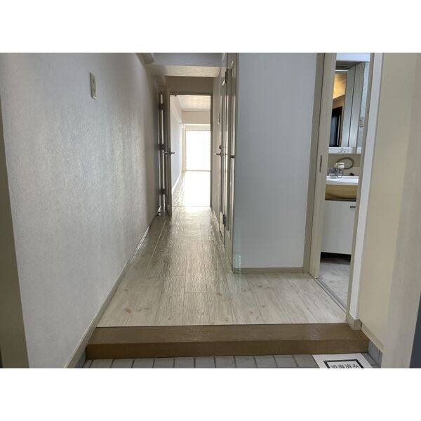 THE RESIDENCE KANAYAMA SOUTH 室内写真1