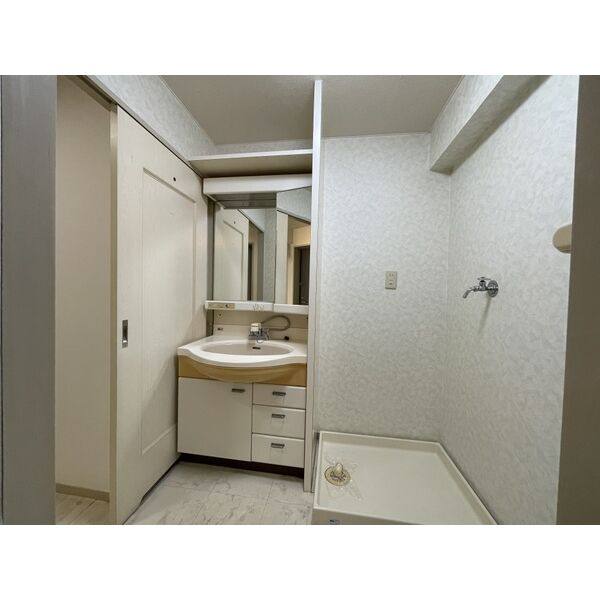 THE RESIDENCE KANAYAMA SOUTH 室内写真3