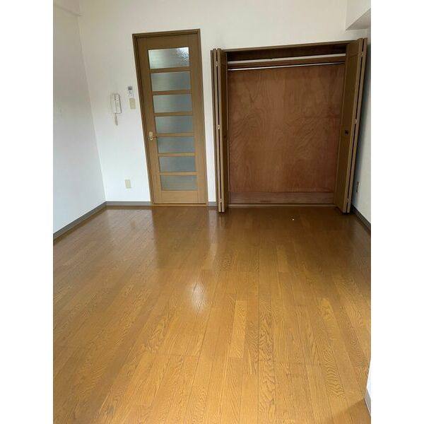 POP新瑞 室内写真1