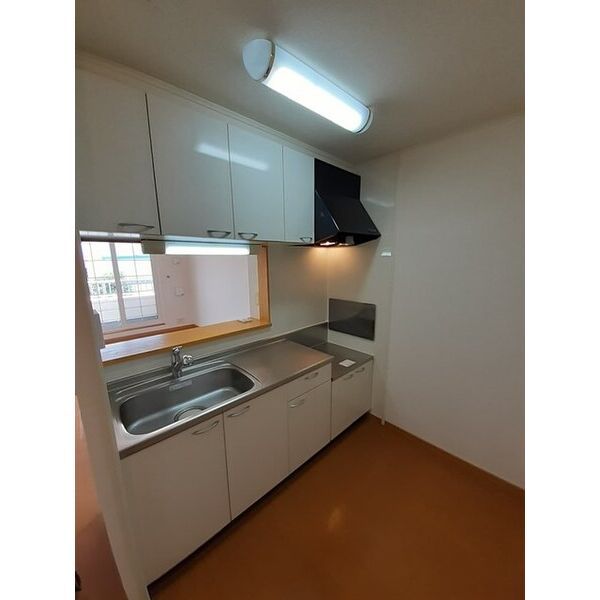 ベル ファミーユⅠ 2番館 室内写真1