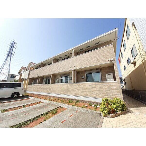 ルミエール中坪 建物画像