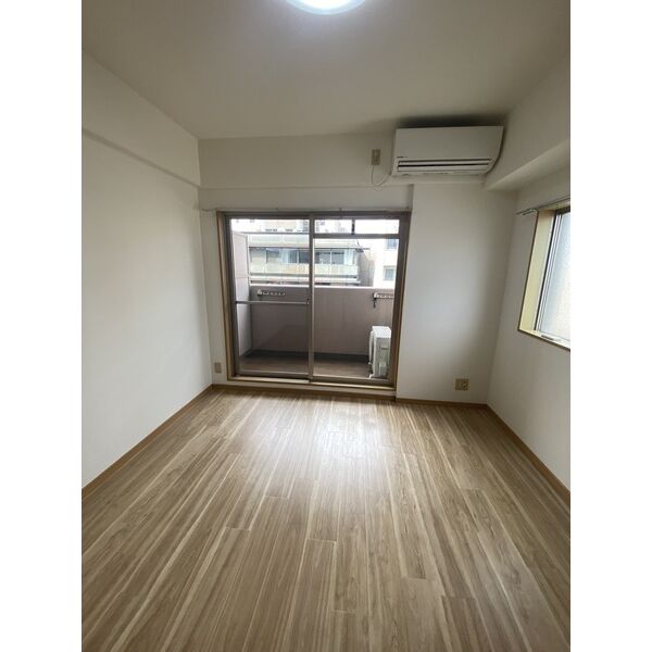 エステムコート京都河原町プレジール 室内写真1