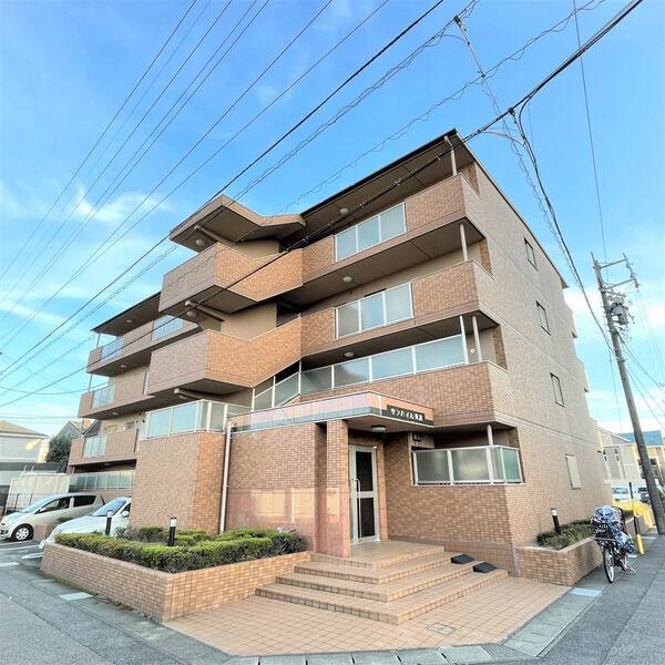 サンハイム美濃 建物画像