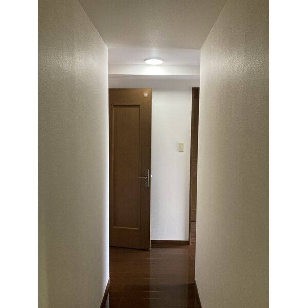 グランクール自由ヶ丘 室内写真1