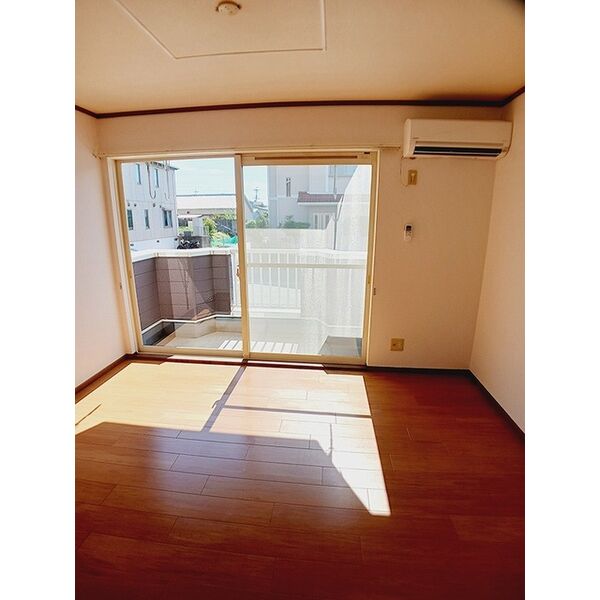 ビレッジコートI 室内写真3