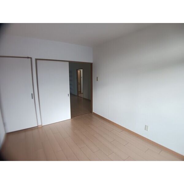 アレーゼF 室内写真10