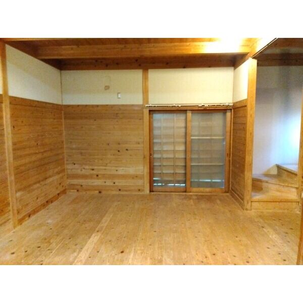 森川戸建 棟 室内写真1