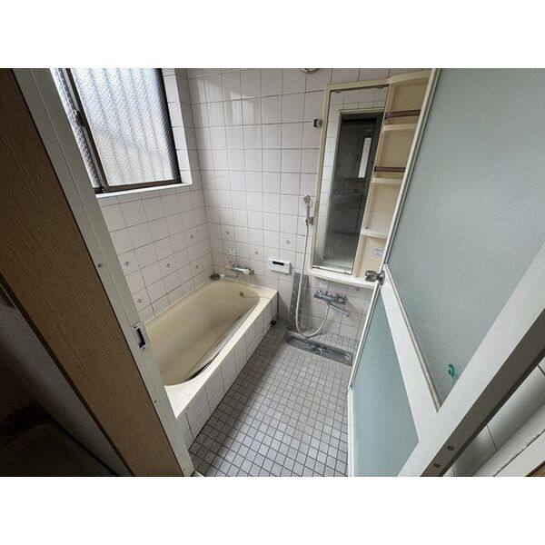 千種区穂波町一戸建 室内写真3