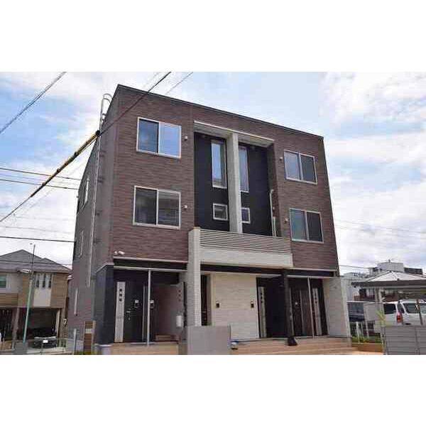 シャンポール潮見が丘 建物画像