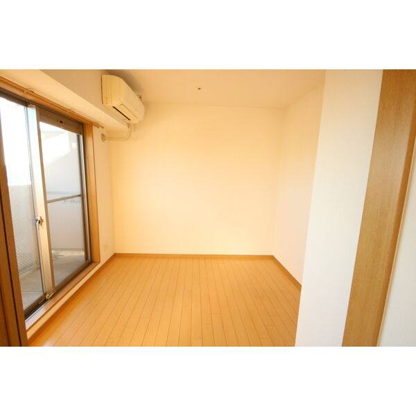アーバンフラッツ新栄 室内写真5