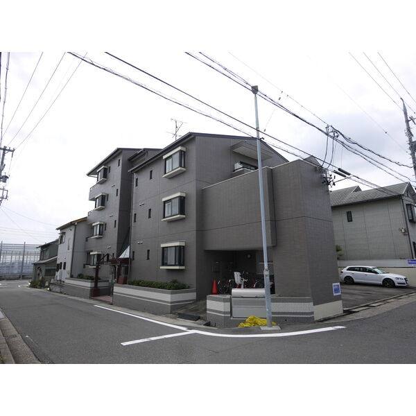 バローネ神沢