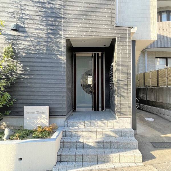 ドミール マルシェ 建物画像