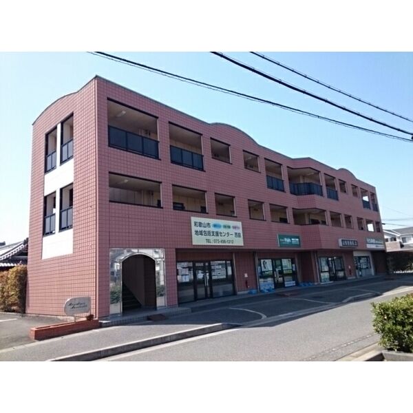 レジダンス・アンソレイエ 建物画像