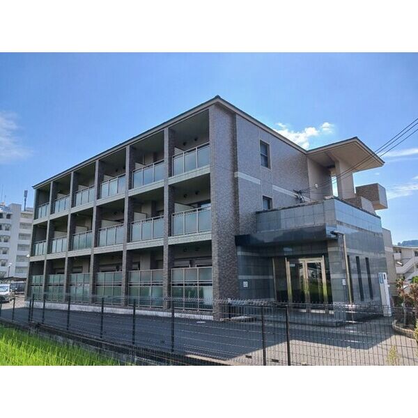 ソレアード 小柳 建物画像