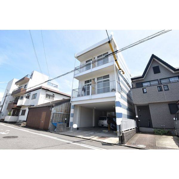 カーサ曽池町 建物画像