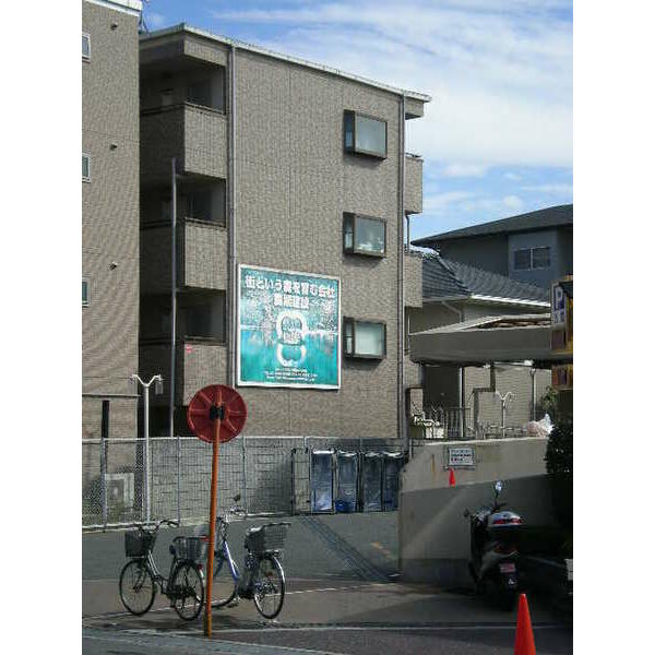 プチフラット千里山 建物画像