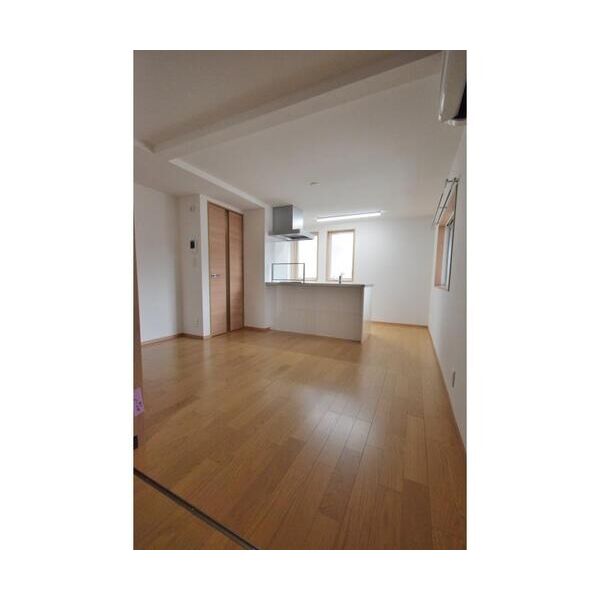 CONFORT MAISON 室内写真2