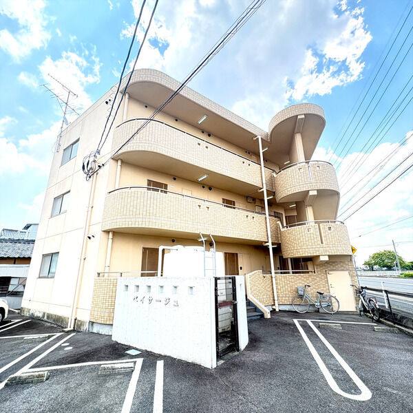 ベイサージュ