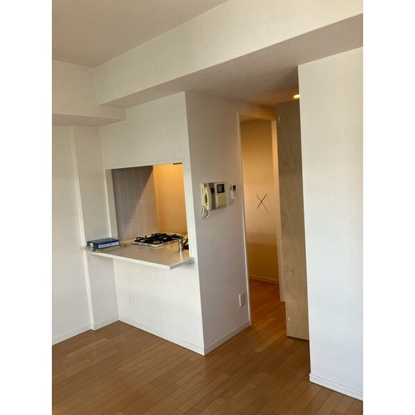 コーポYAHATAナンバ元町 室内写真2
