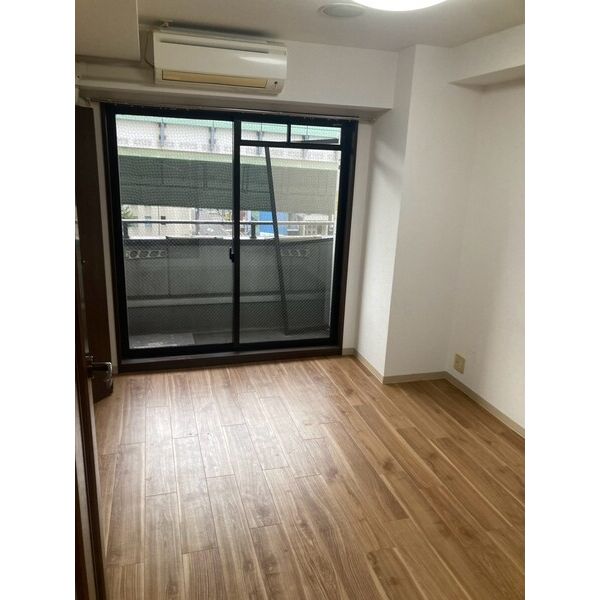 ミストラル本町ウエスト 室内写真1