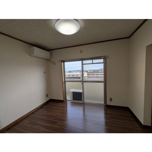 プレアール大垣東前 室内写真1